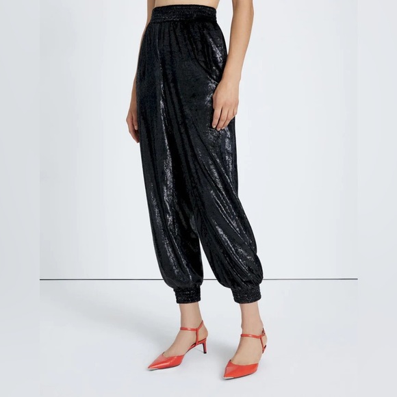 7 for all mankind luxe jogger in black shine - Picture 3 of 5